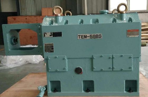 Guter Preis Getriebe-Reparatur des Extruder-250kw/Überholungs-Drehmoment 12.9Nm/Cm3 für Plastikextruder Online