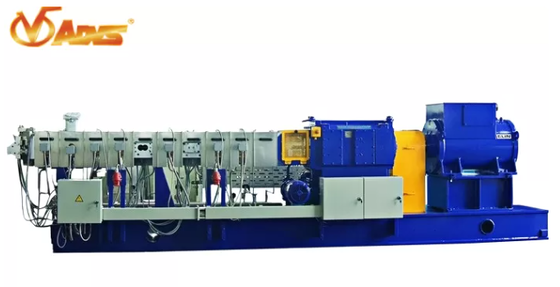 Guter Preis PZE65 700 kg/h Langlebigkeit Zwillingschraub-Wettbewerbs-Extruder Hochleistung Online