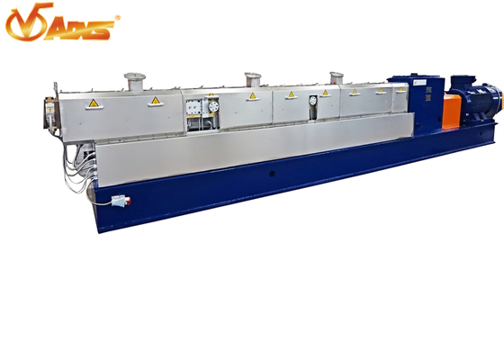 Guter Preis 58 mm Parallel Twin Screw Extruder 40 L D Verhältnis Industrieverbindung Extruder Online