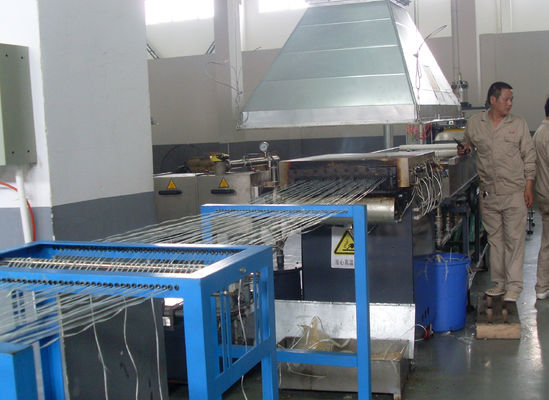 Guter Preis Lange Faserbeschichtung Thermoplastische Linie Polymer Plastik Granulator Maschine Online