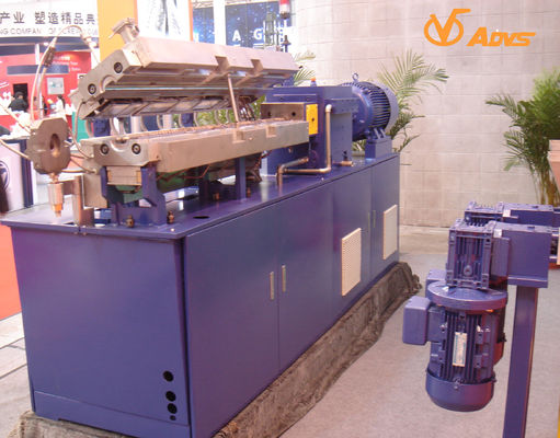 Labor-Doppelschneckenextruder mit 27mm Schneckendurchmesser und 50kg/h Leistung für hohe Leistung und anpassbare Optionen